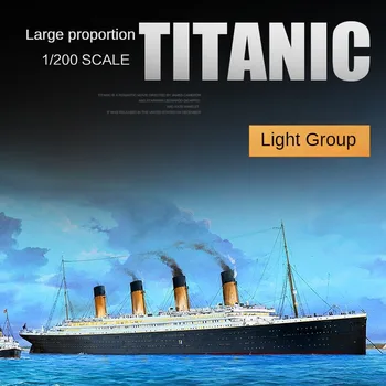 Titanic DIY Model de Navă Kit de Asamblare Royal Cruise 03719 LED Versiune 1/200