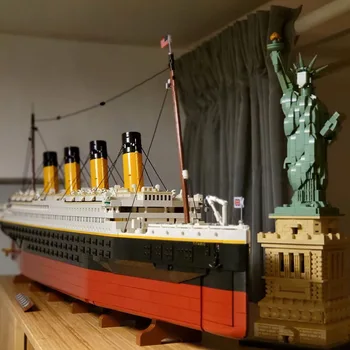ÎN STOC 9090pcs Titani Compatibil 10294 Titanic Mare Vas de Croaziera Vapor Vapor Cărămizi, Blocuri de Constructii pentru Copii Jucării Diy Cadouri